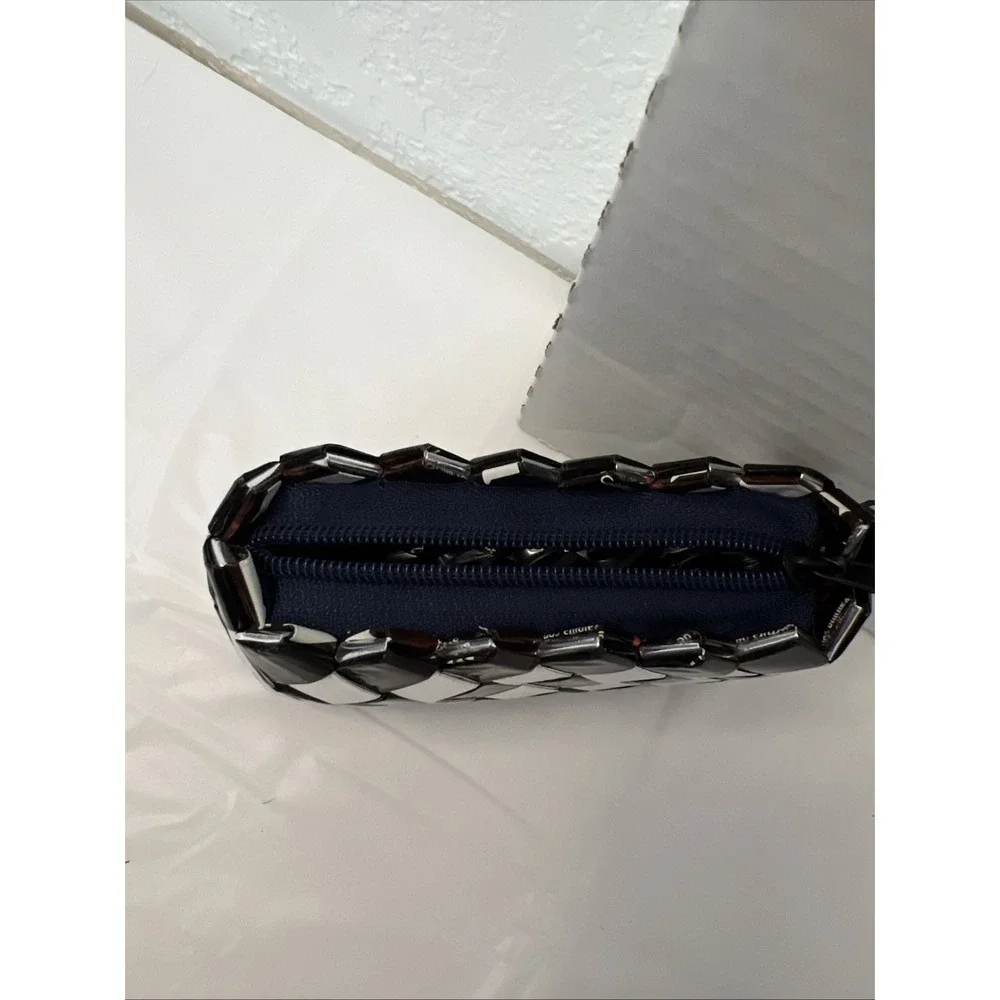 Candy Wrapper Zippered Wallet Coin‎ Purse Black Silver 5.5 X 3.25 Metallic Bling